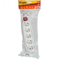 Удлинитель Navigator 71 557 NPE-S-05-300-ESC-3x0.75с/з с выкл. 5 гн. 3м