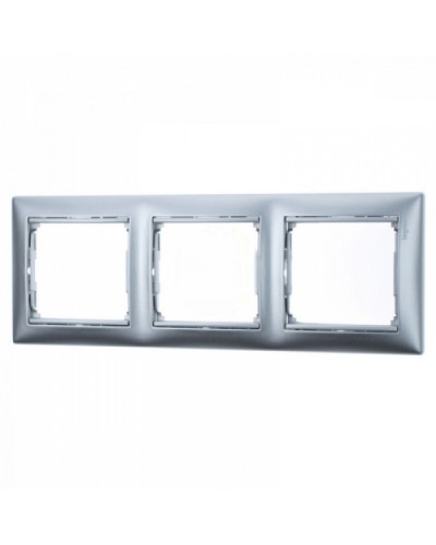 Рамка 3п Valena Legrand 770153 в Муроме Аксессуары для кабель-канала Pintop.ru